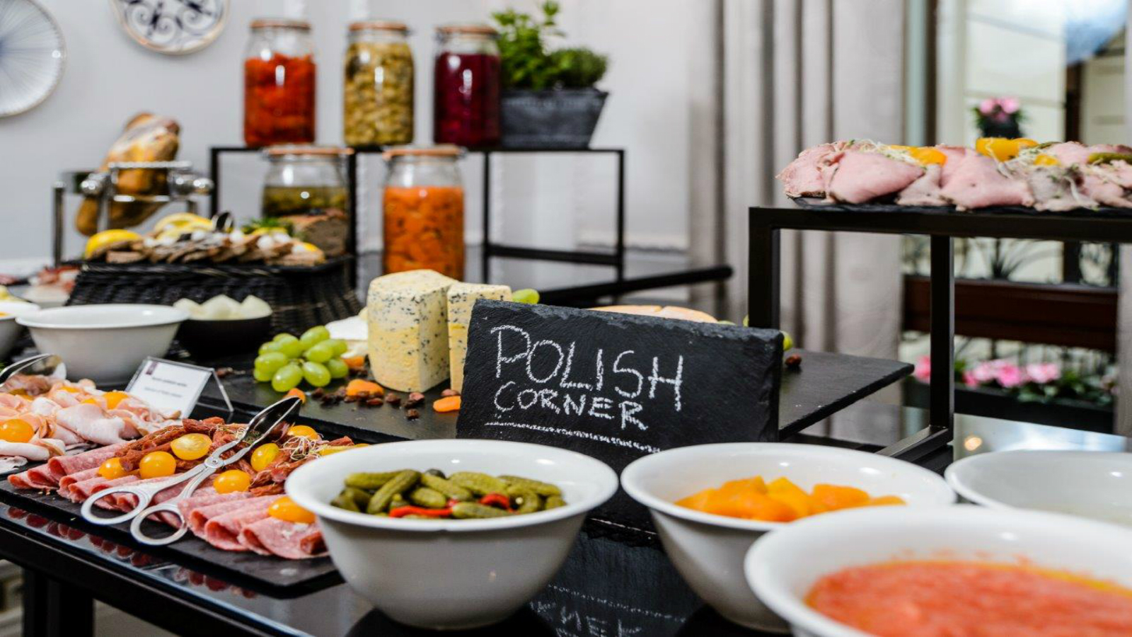 NIEDZIELNY BRUNCH